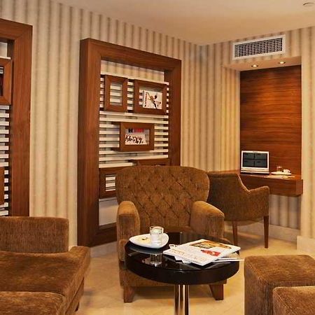 Boutique Riva Hotel Provincia di Provincia di Istanbul Esterno foto